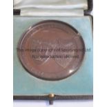 KENNETH POWELL MEDAL / CAMBRIDGE UNIVERSITY 1905 Boxed round glass covered 2.5" medal 120 Yards