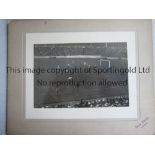 1925 FA CUP FINAL / SHEFFIELD UNITED V CARDIFF CITY An 8" X 5" B/W Press action photo mounted on a