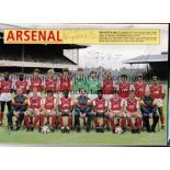 1987 LEAGUE CUP FINAL / ARSENAL & LIVERPOOL AUTOGRAPHS Programme signed on the team group pictures