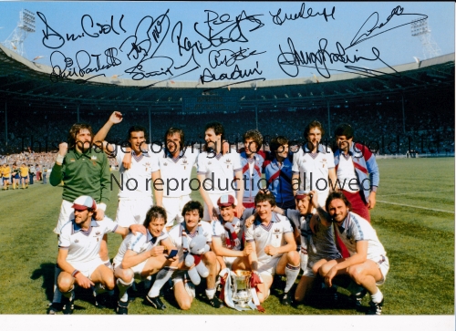 WEST HAM Autographed 12 x 8 colour photo showing players celebrating with the FA Cup after a