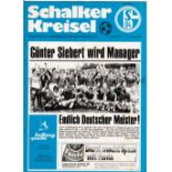1976 SCHALKE 04 v DERBY CO Friendly played 3/8/1976 in Gelsenkirchen. Official 16-page Schalker-