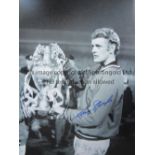 GARY SPRAKE AUTOGRAPH A 16 x 12 b/w photo of the Leeds goalkeeper posing with the First Division
