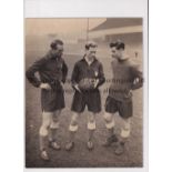 PRESS PHOTO / ENGLAND AT ARSENAL 1956 Original 8" X 6" B/W Press photo with stamp and paper notation