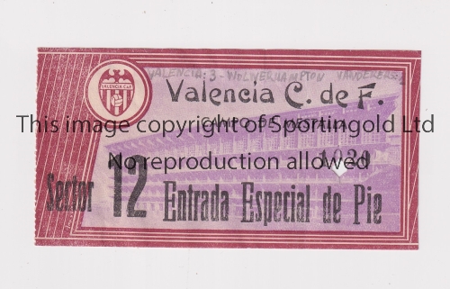 1957 VALENCIA v WOLVERHAMPTON WANDERERS Friendly played at the Mestall, Valencia. Original match