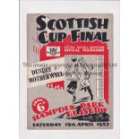 1952 SCOTTISH CUP FINAL Programme for Dundee v Motherwell 19/4/1952, horizontal fold and very