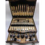 An oak cased canteen of cutlery. NO RESERVE.