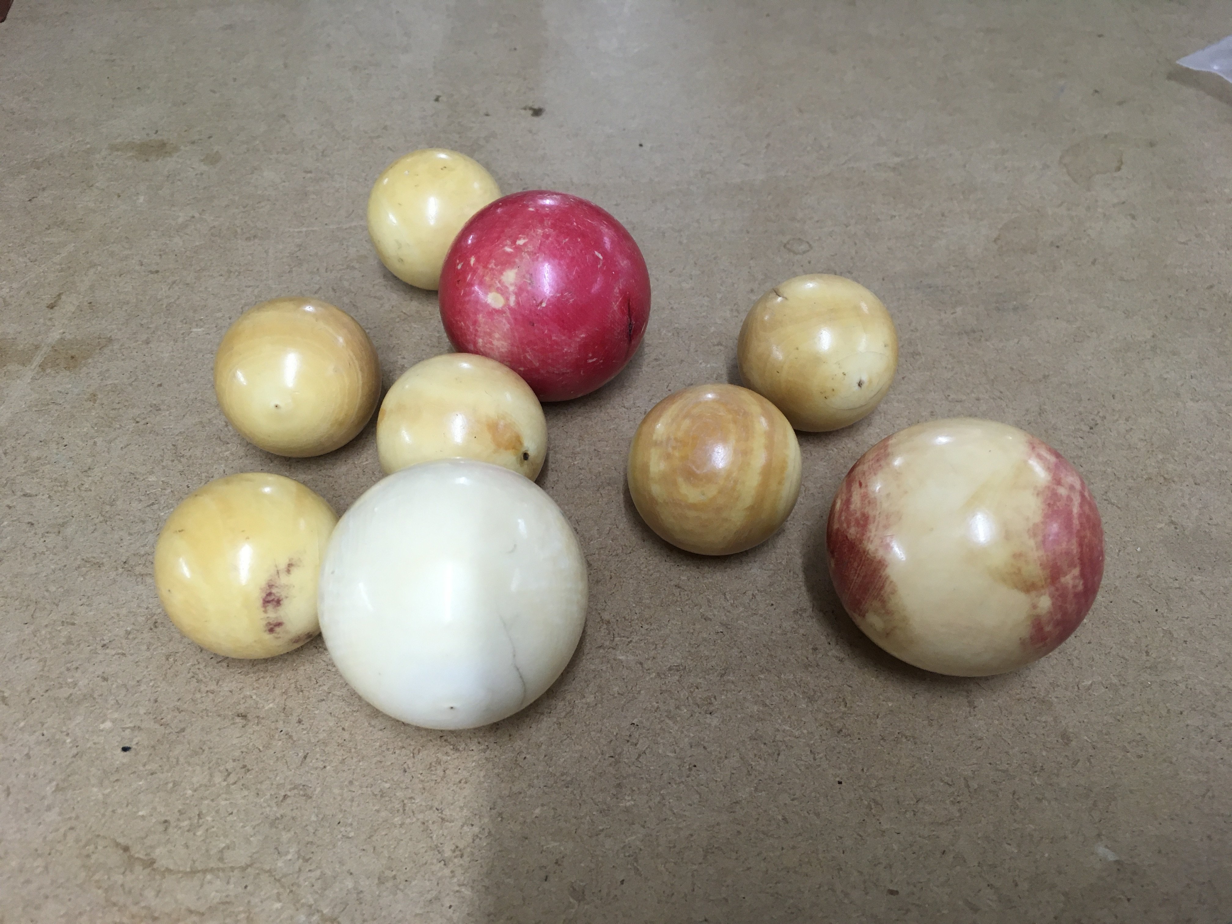 9 Early ivory billiards balls various sizes (3x 40