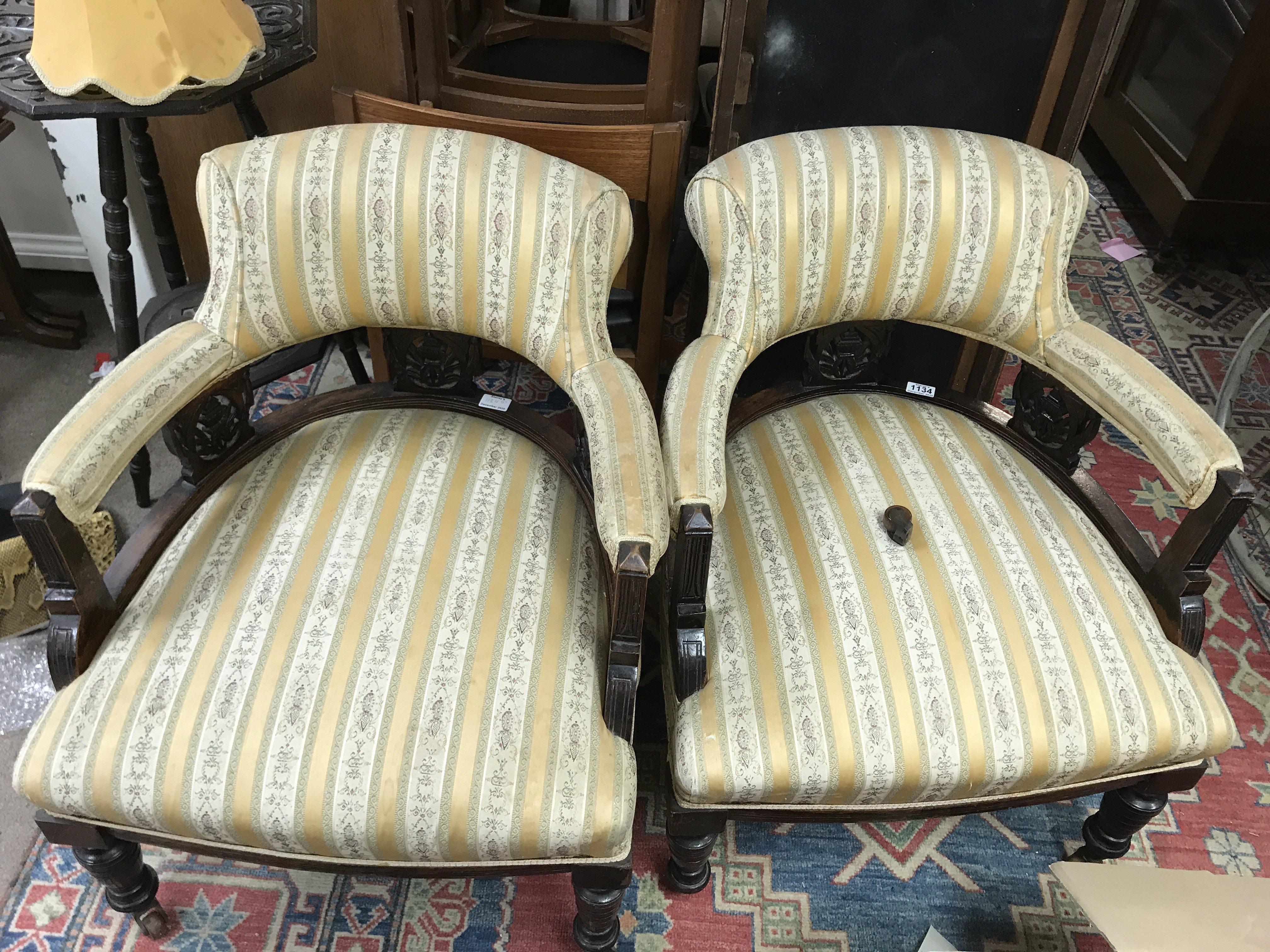 Two upholstered Bedroom chairs with mahogany frames - Bild 2 aus 2