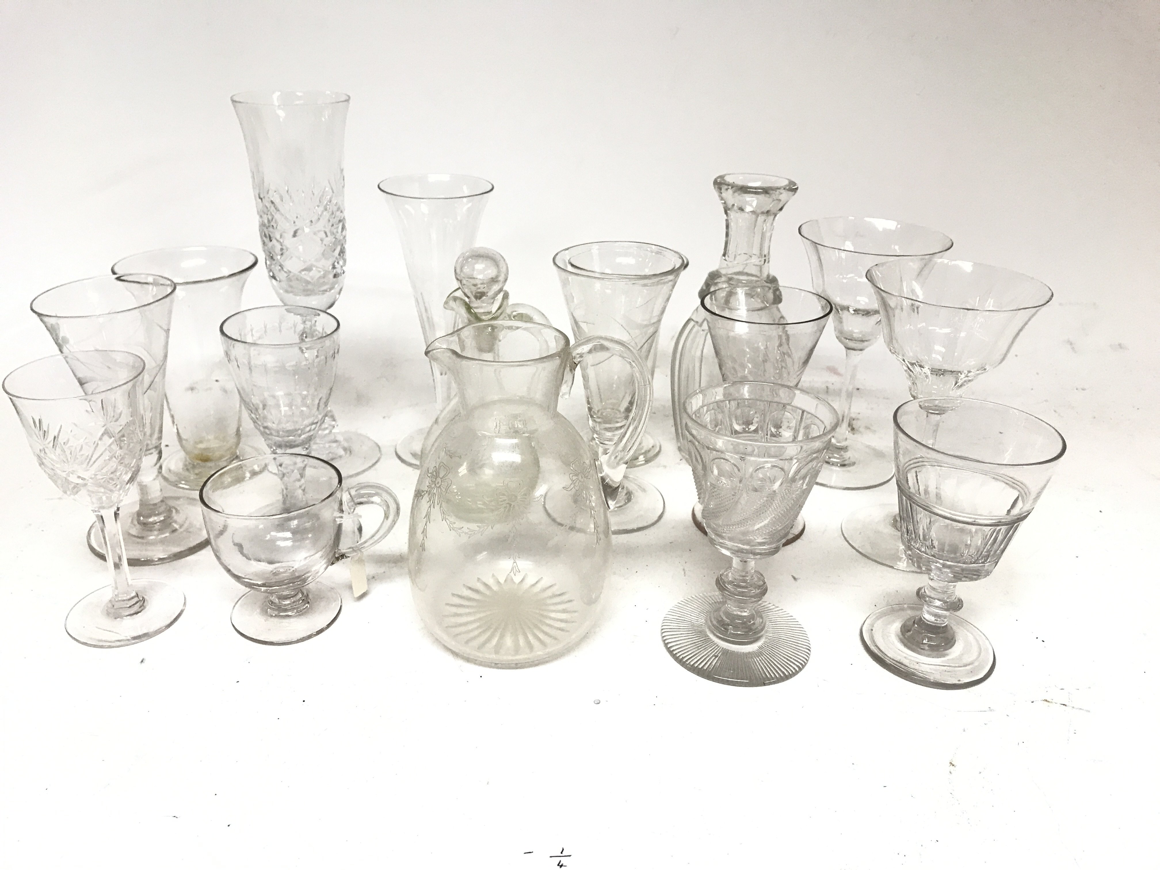 A collection of Glass wear. NO RESERVE.