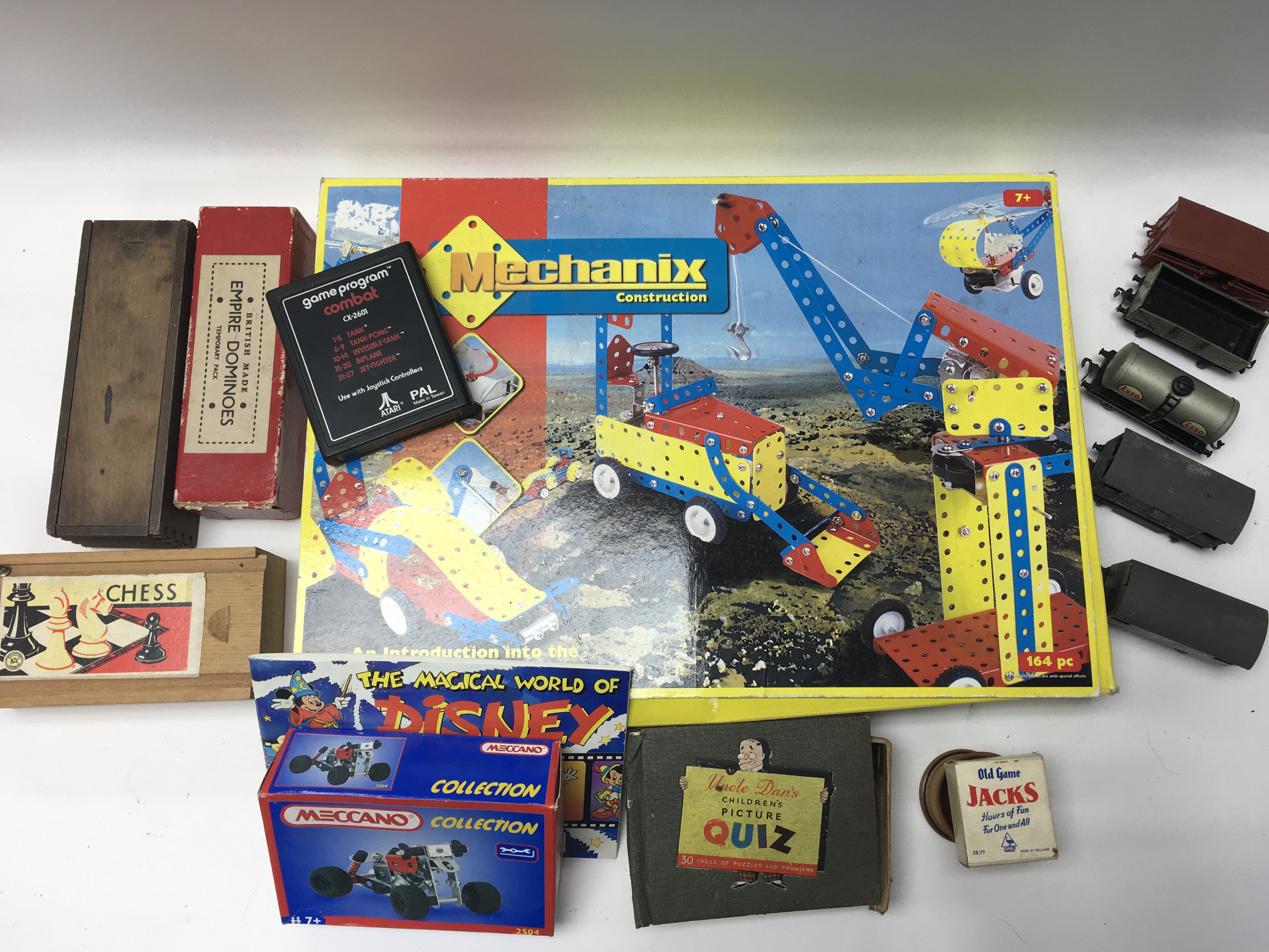 A collection of games including Meccano, dominos, - Image 2 of 2