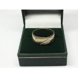 A gents 9ct gold signet ring, approx 3.5g and appr
