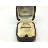 A 22ct gold ring, approx 2.5g ans and approx size