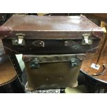 3 vintage suitcases - NO RESERVE