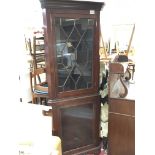 A Quality late Victorian mahogany corner cabinet w