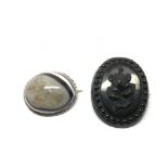 Two Victorian brooches comprising one jet and one