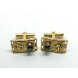 A pair of 14k gold Chinese cufflinks, approx 10g.