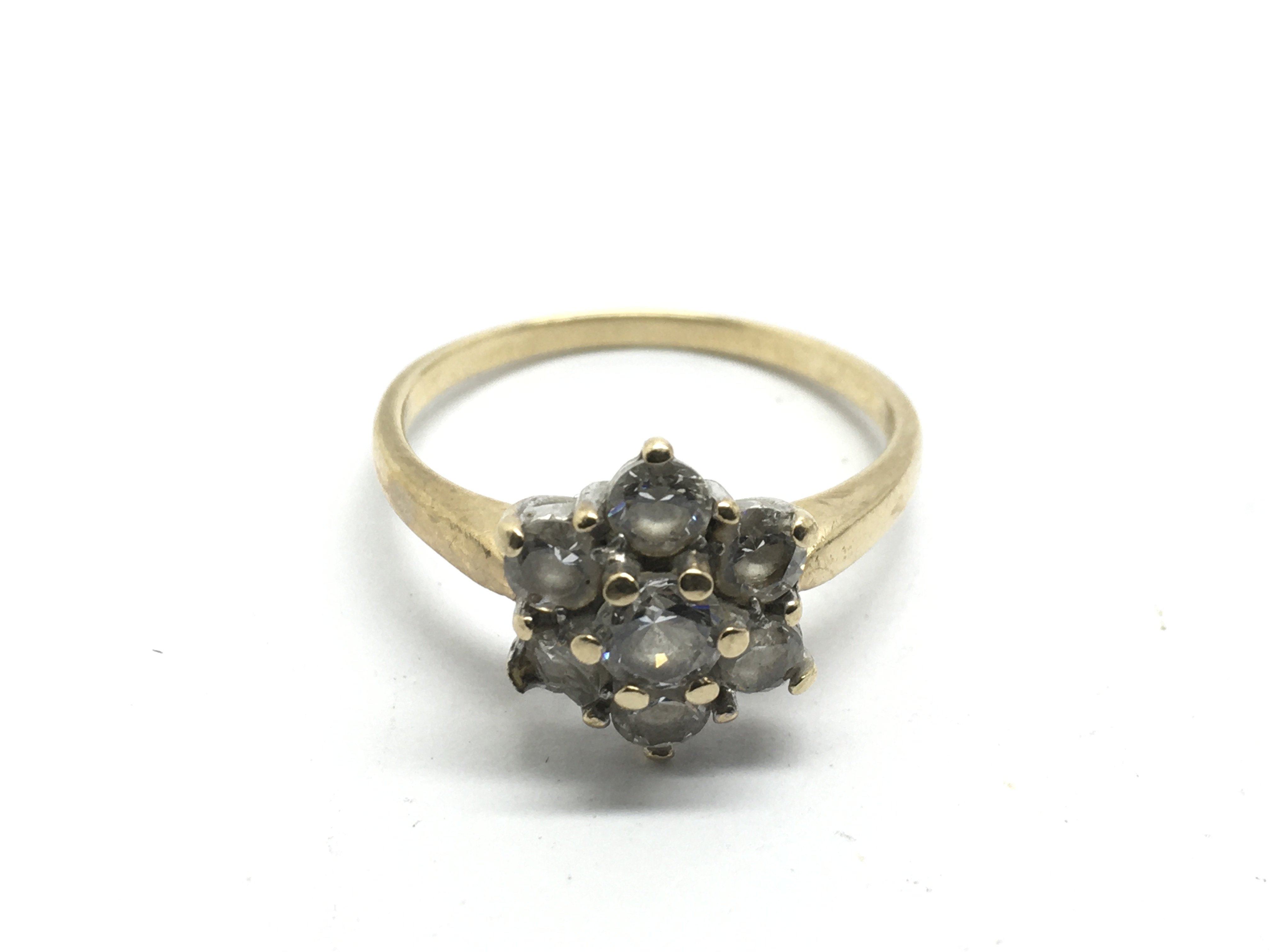 A 9ct gold ring set with CZ stones, approx 3g and