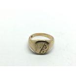 An 18ct gold gents signet ring, approx 7g and appr