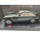 A Sun Star Aston Martin DB5 Boxed Scale 1:18