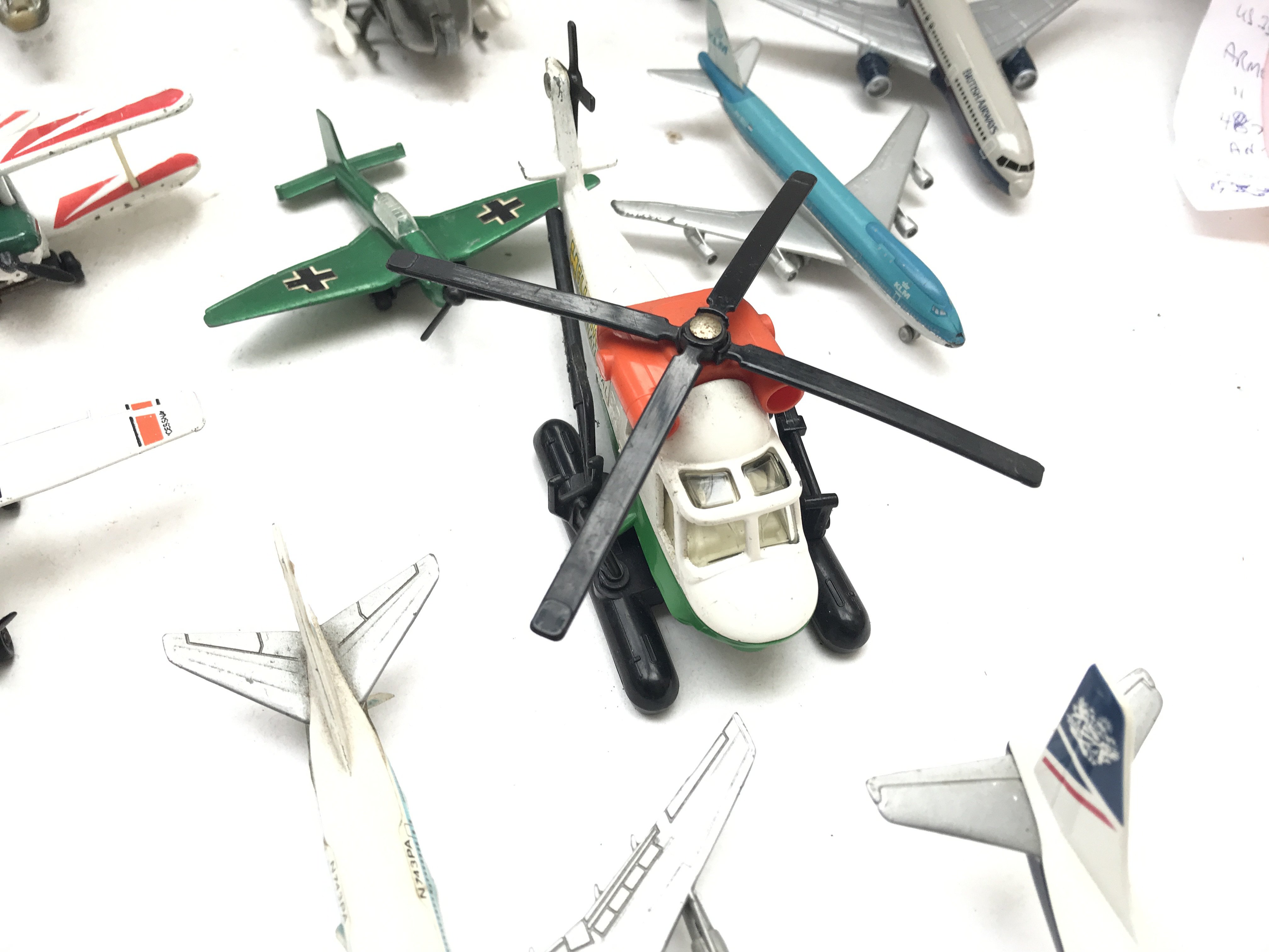 A Collection of die cast aircraft including a matc - Image 2 of 3