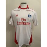 Hamburg 2010/2011 Match Worn Football Shirt: Guerrero played v Chelsea in a pre season friendly.