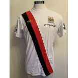 Richards Manchester City 2009/2010 Match Worn Football Shirt: Short sleeve white Umbro shirt