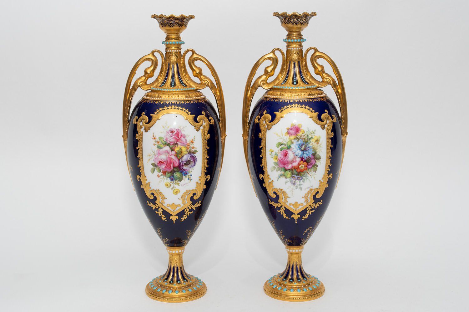 A One Vendor private collection of Worcester & Royal Crown Derby