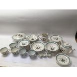 A collective lot of Alfred Meakin ceramics. A mixe