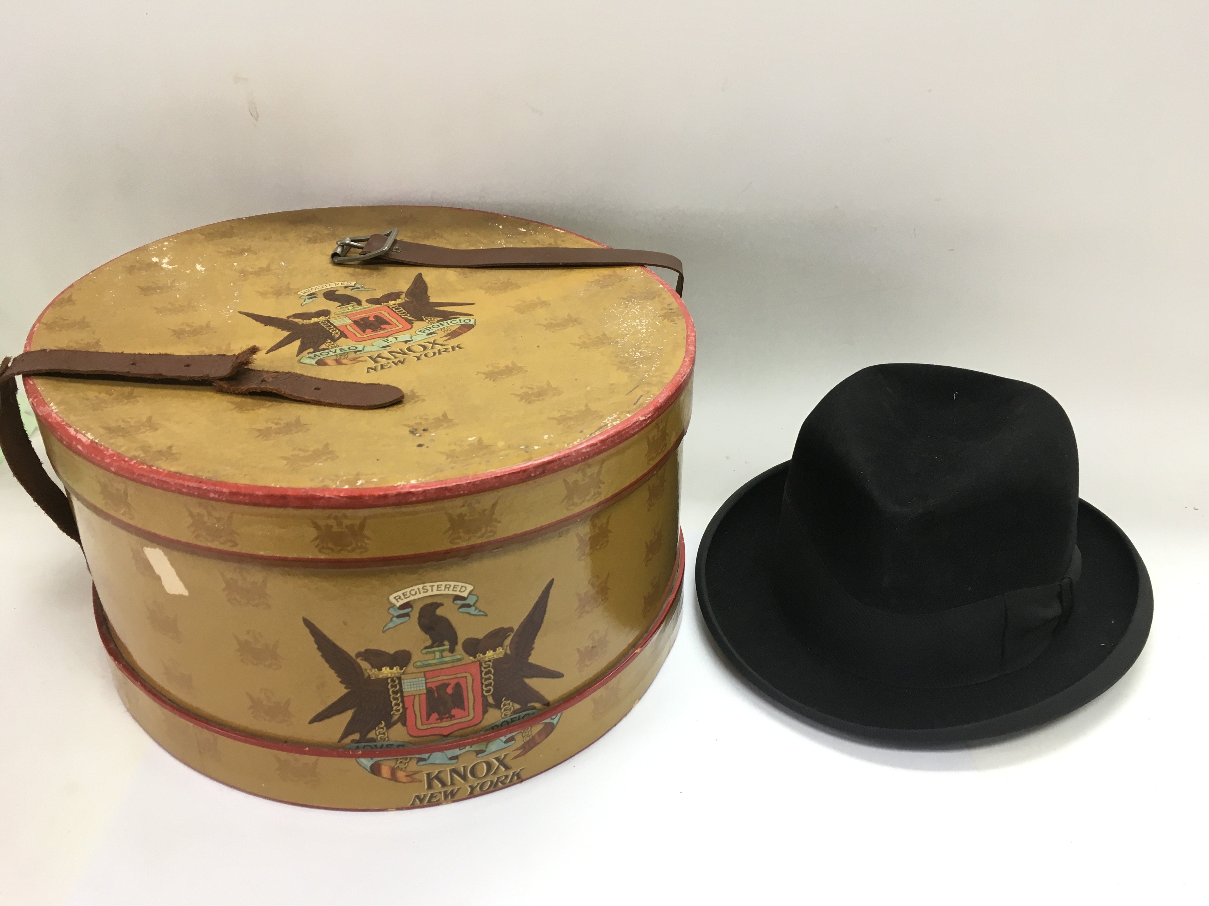 A vintage New York hat box and gents hat by Scott