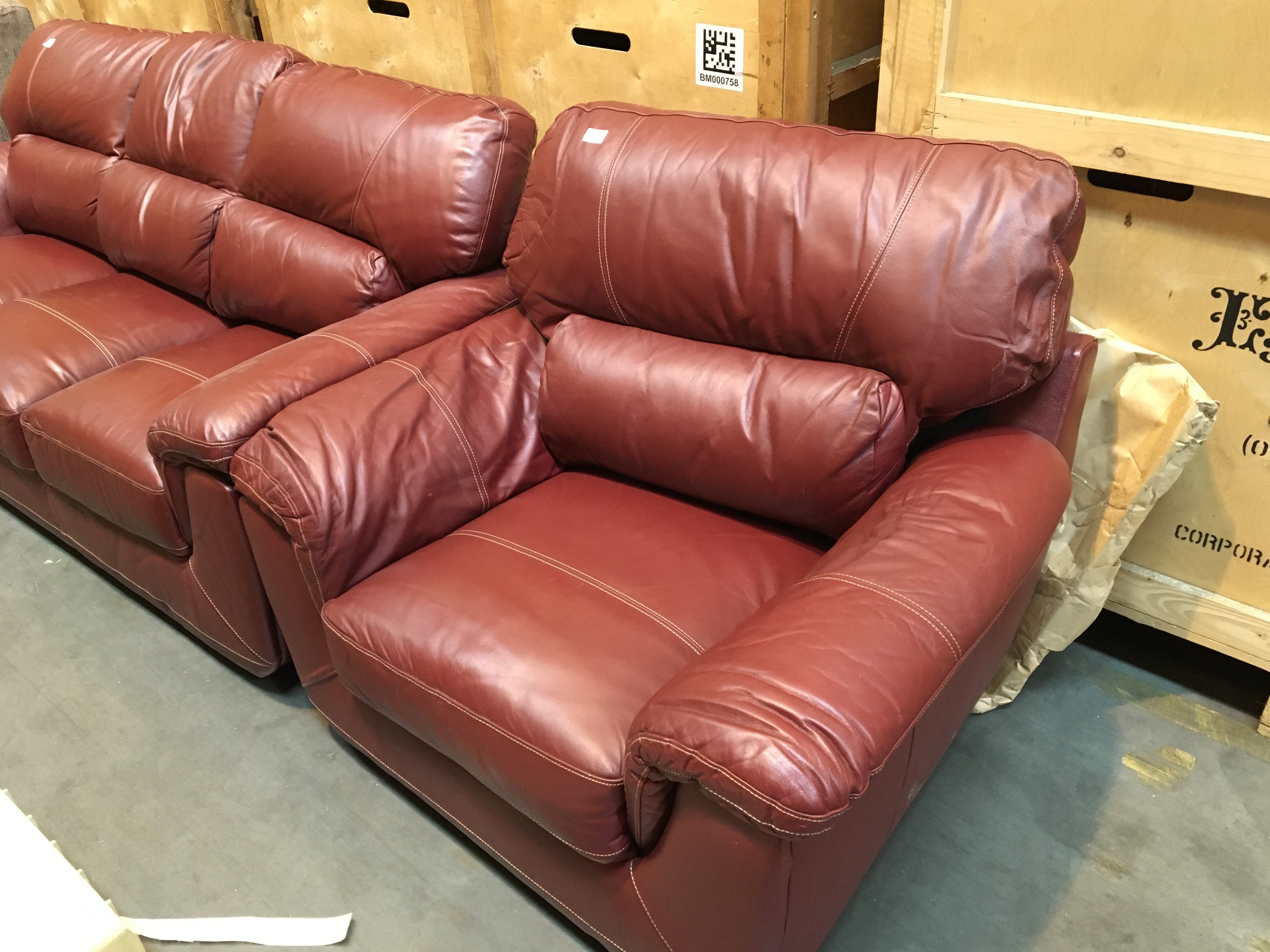 A good quality red leather three seater sofa and matching arm chair (2) - Image 2 of 2