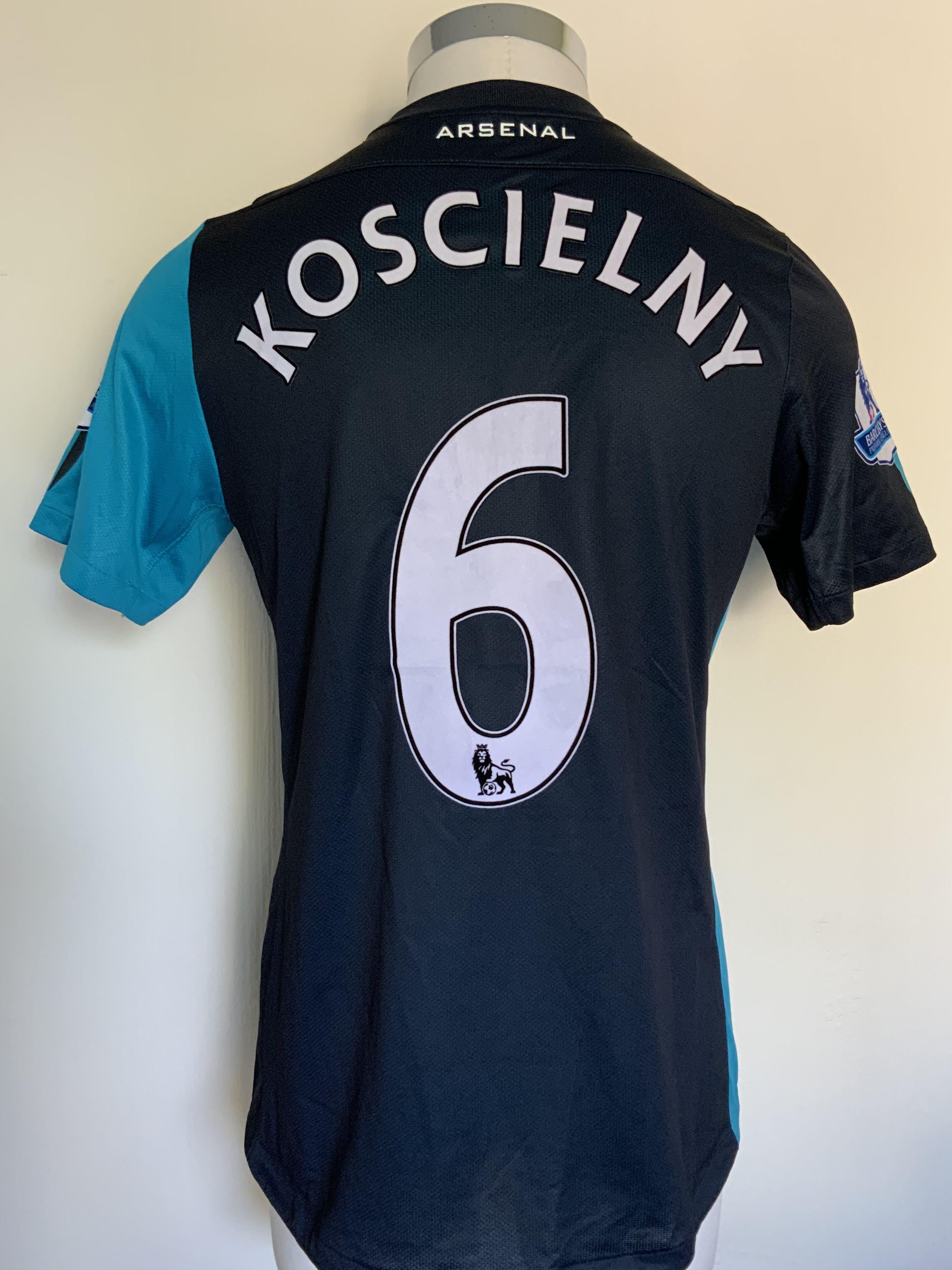 2011/2012 Koscielny Arsenal Match Worn Football Sh