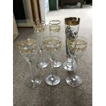 A quantity of gilt glasses. No reserve.