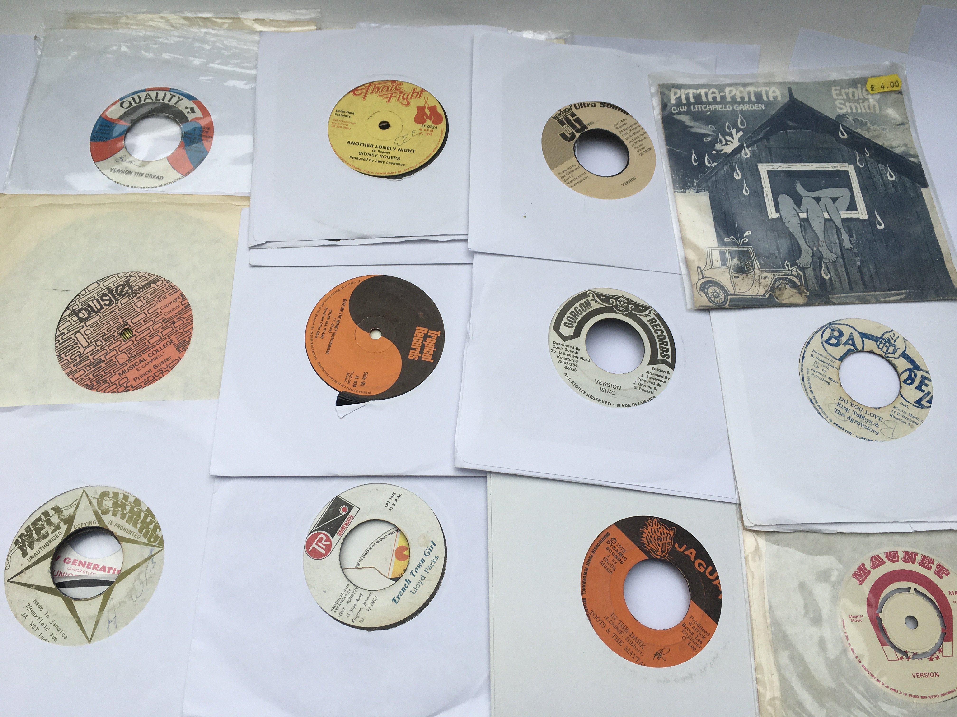 Approx 200 reggae 7inch singles, various artists i - Image 2 of 2