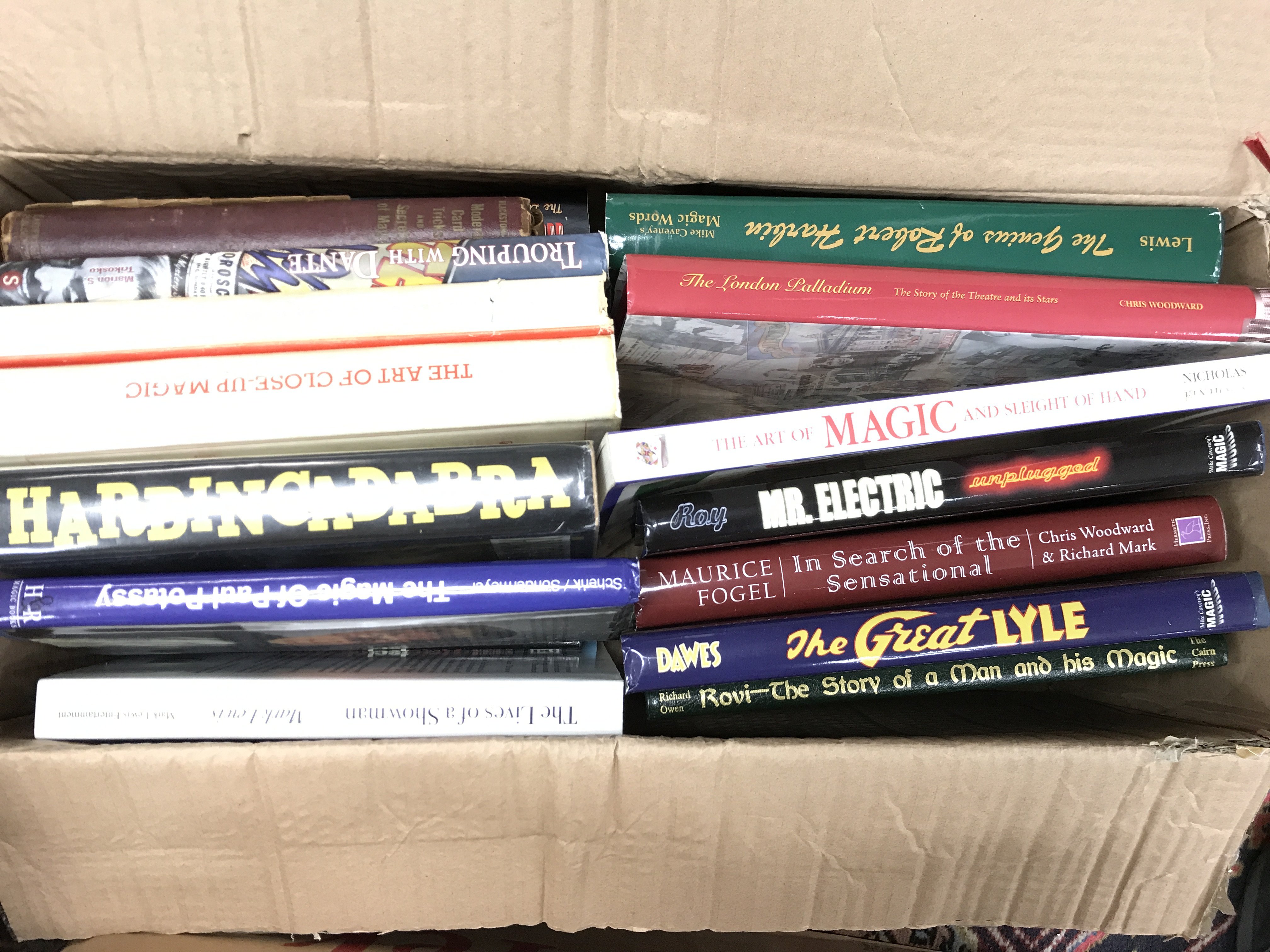 4 X Boxes of Magic books (4) - Image 4 of 5