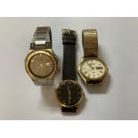 2 vintage Seiko quartz watches together with a Vin