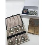 Cased silver plate spoons, necklaces, a cameo broo