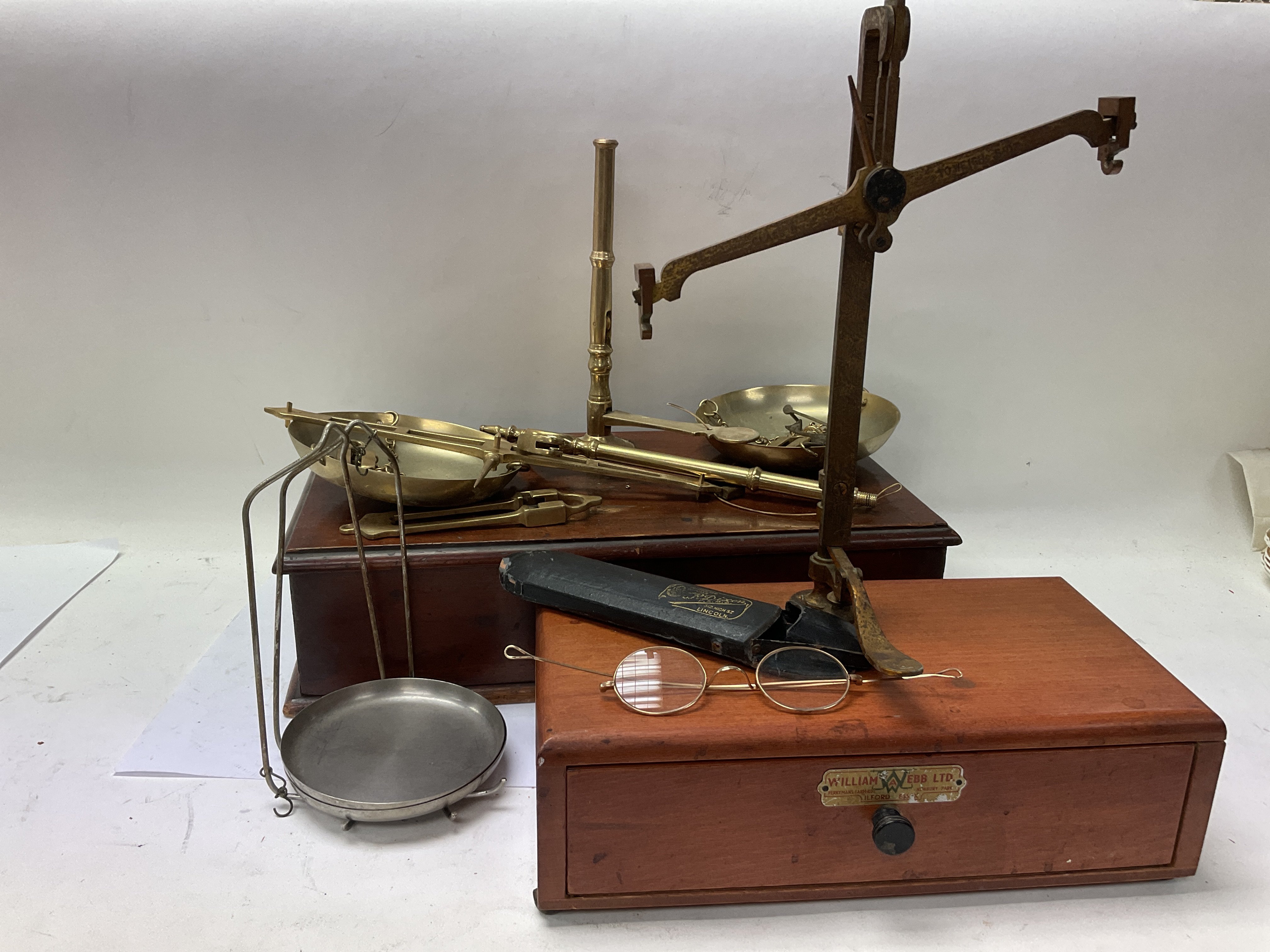 2 sets of Brass jewellery/Apothecary scales togeth