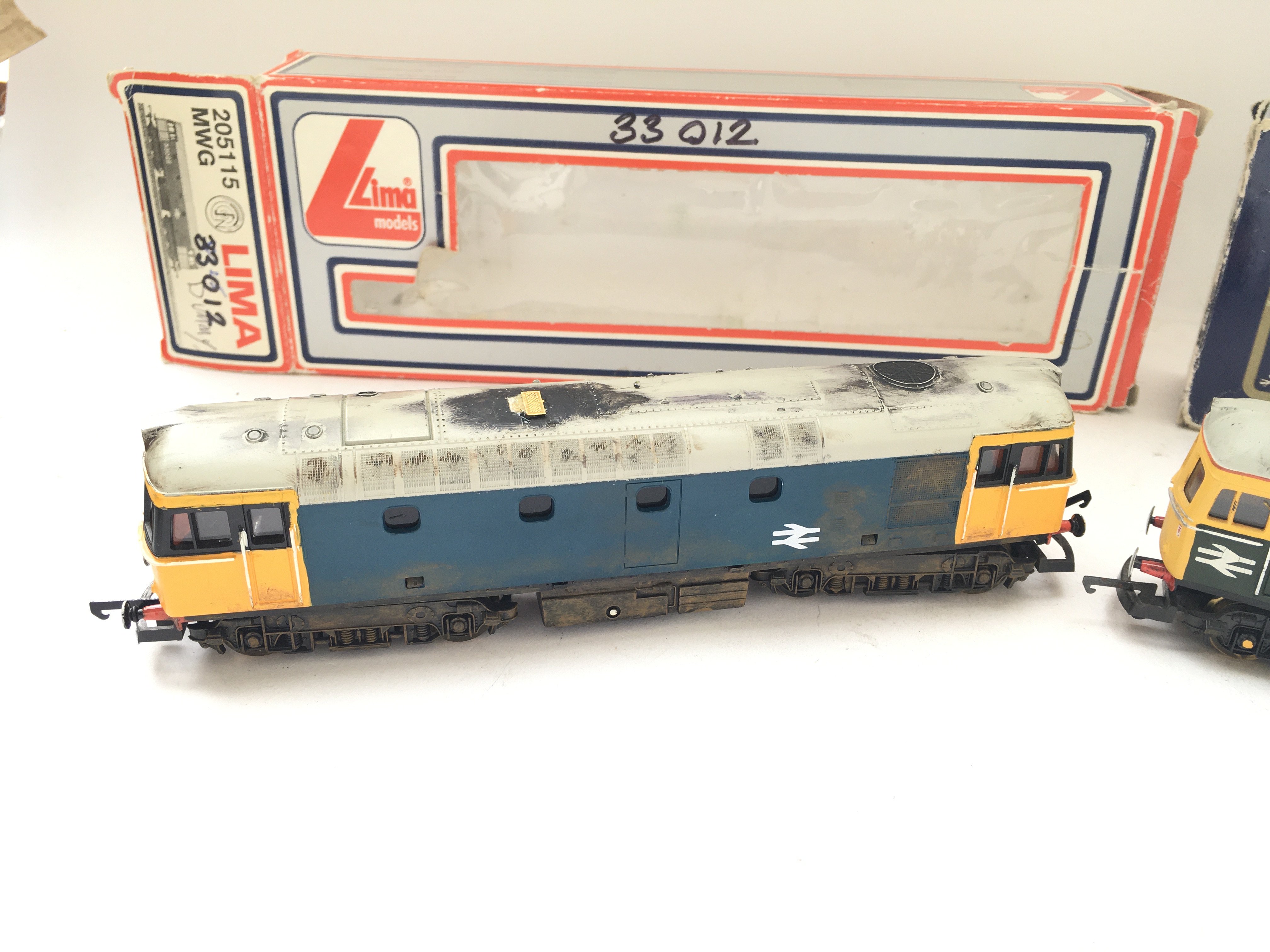 2 X Lima 33 Class 00 Gauge Locomotives. #008 Eastl - Image 2 of 3