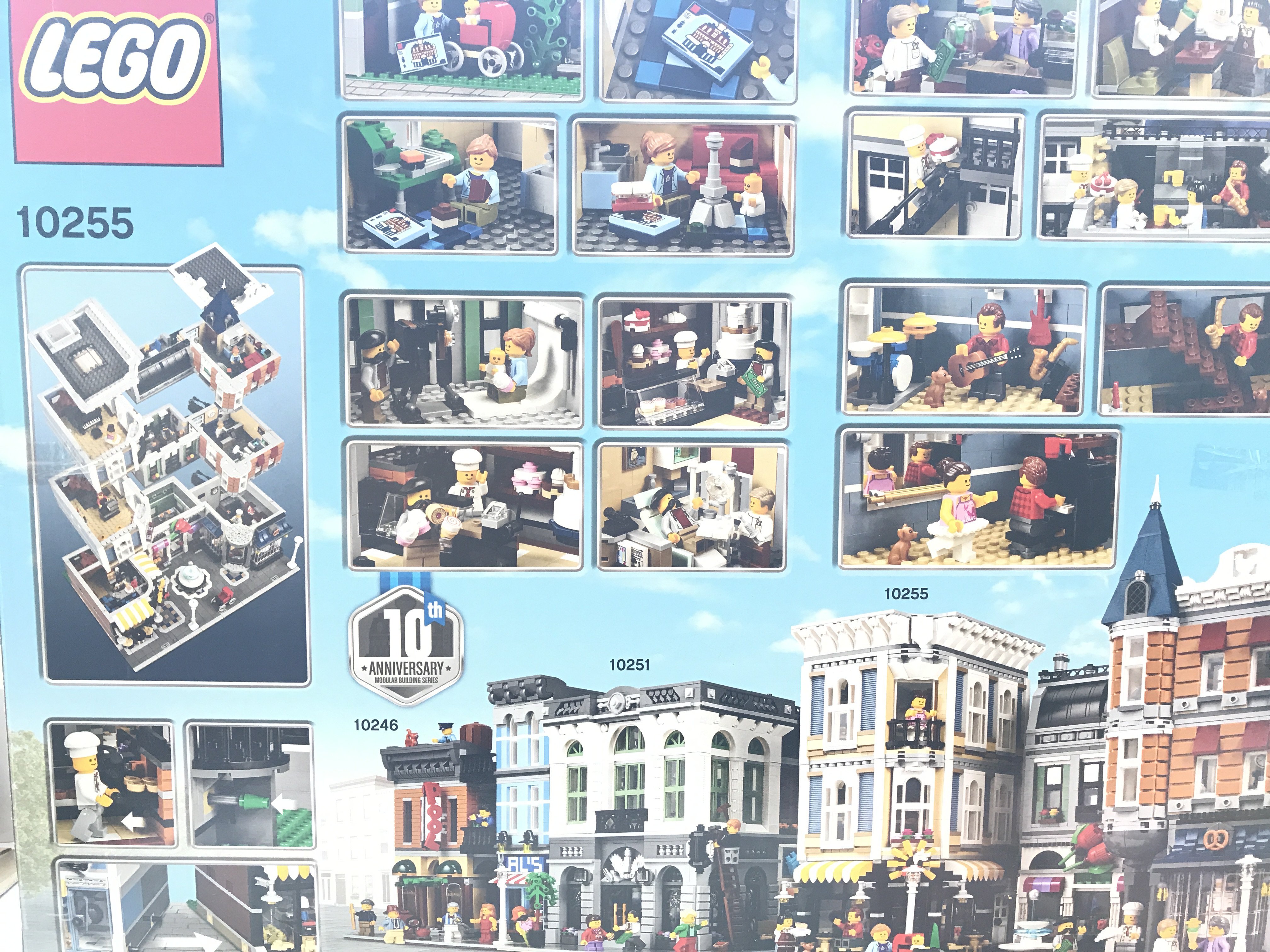 A Boxed Lego Assembly Square 4002 pcs. #10255. Com - Image 2 of 2