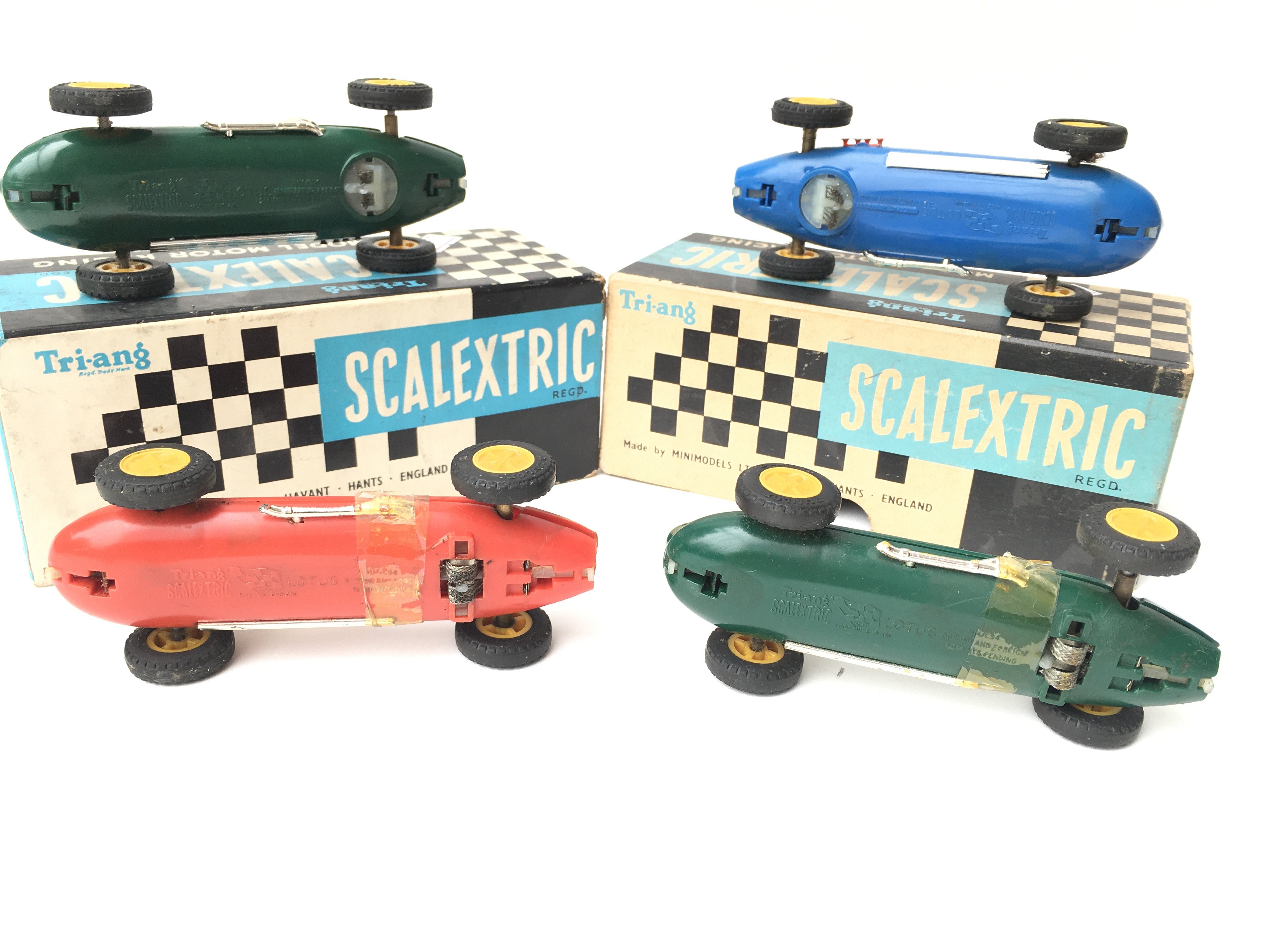 4 X Vintage Scalextric Cars (2 Boxed) including Lo - Image 3 of 3