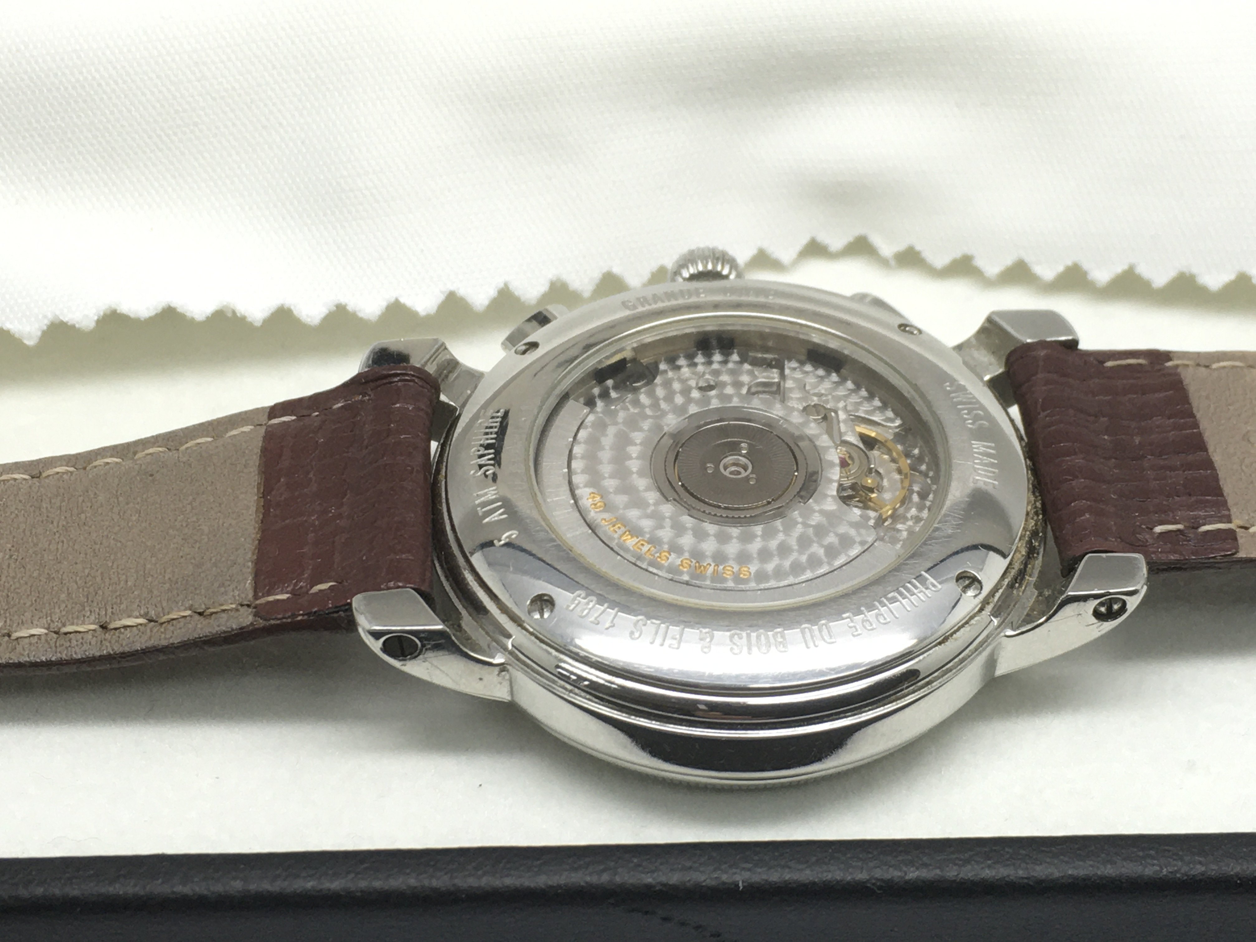 A cased Phillipe Dubois Grande Date watch. - Image 3 of 3
