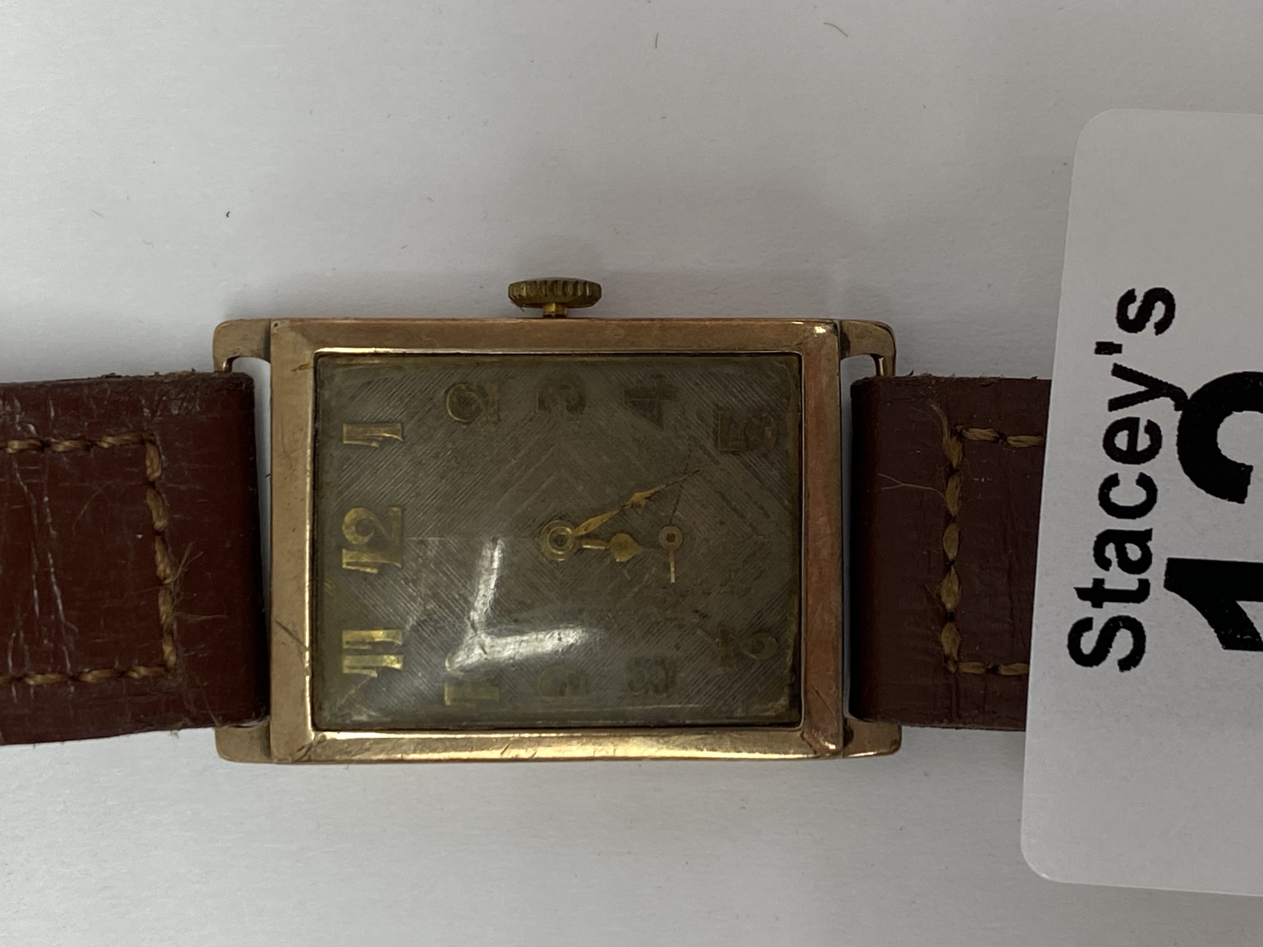 A gents 9ct gold cased vintage wristwatch