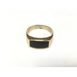 Gents 9ct Gold Onyx ring.