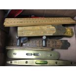 Box of small vintage tools, rulers, sprit levels etc