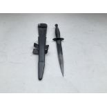 Current Issue British Commando Dagger with S.A.S L