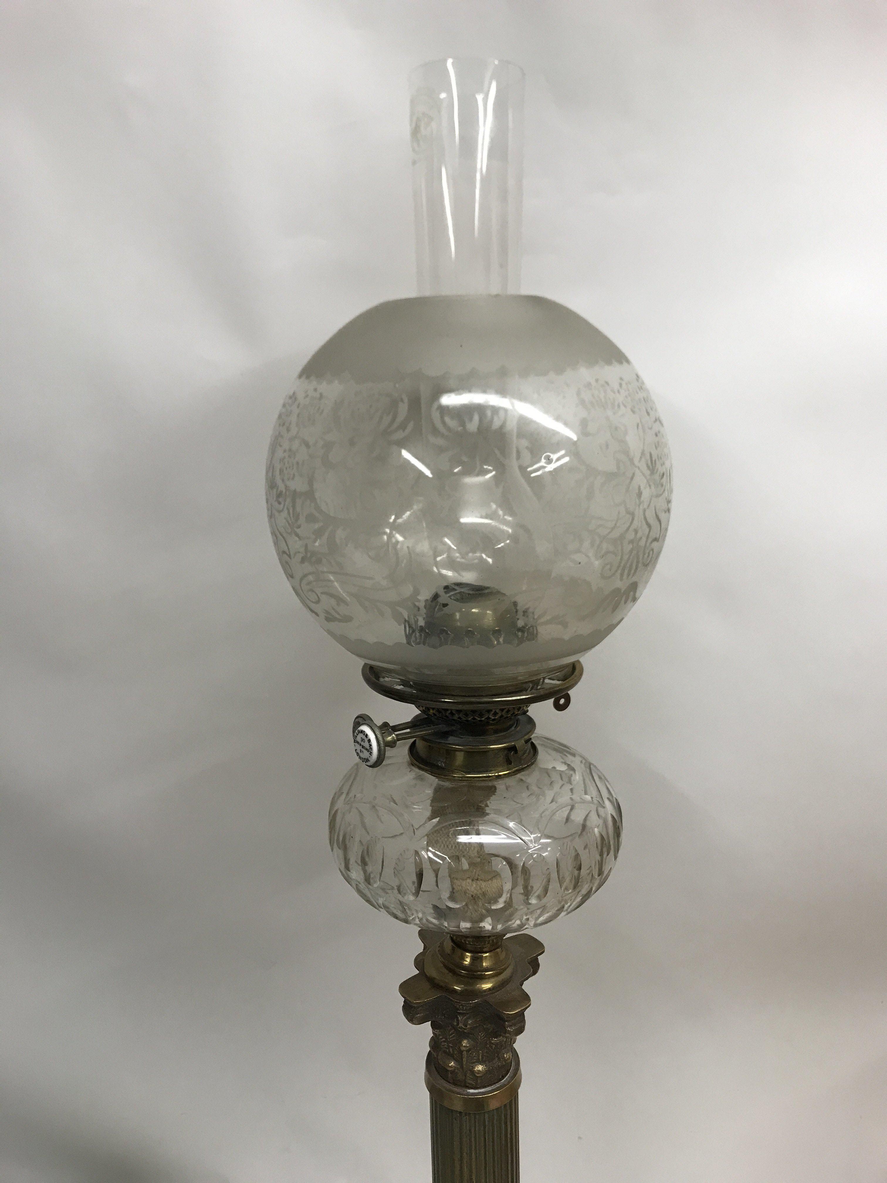 A Victorian Williams Bach oil lamp with glass shad - Image 2 of 4