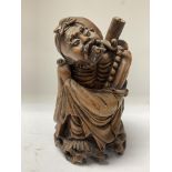 A 1920s carved bamboo root carving of an elder - NO RESERVE