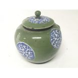A 19th century Chinese export porcelain small jar