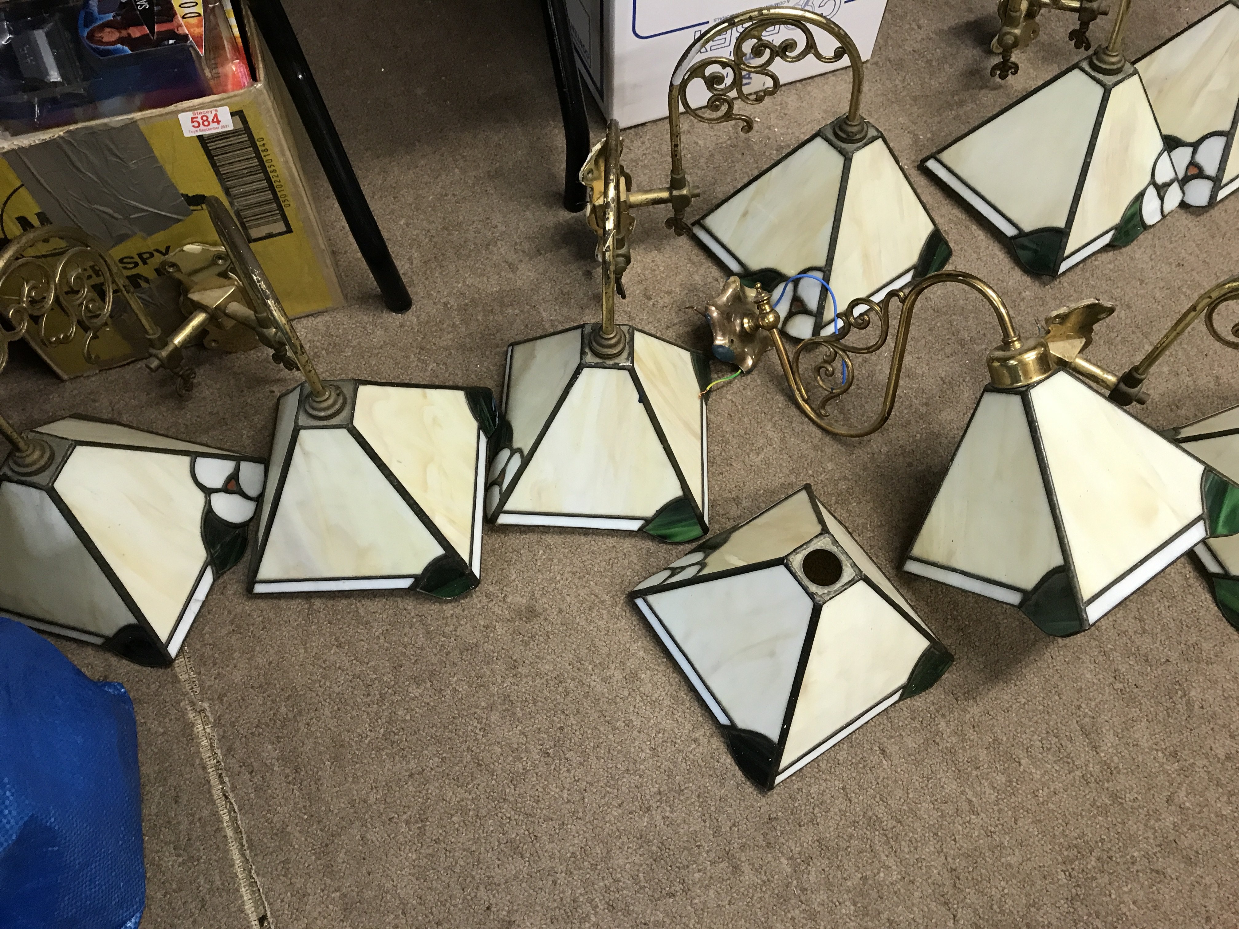 A Collection of Tiffany style wall lights comprisi - Image 2 of 3