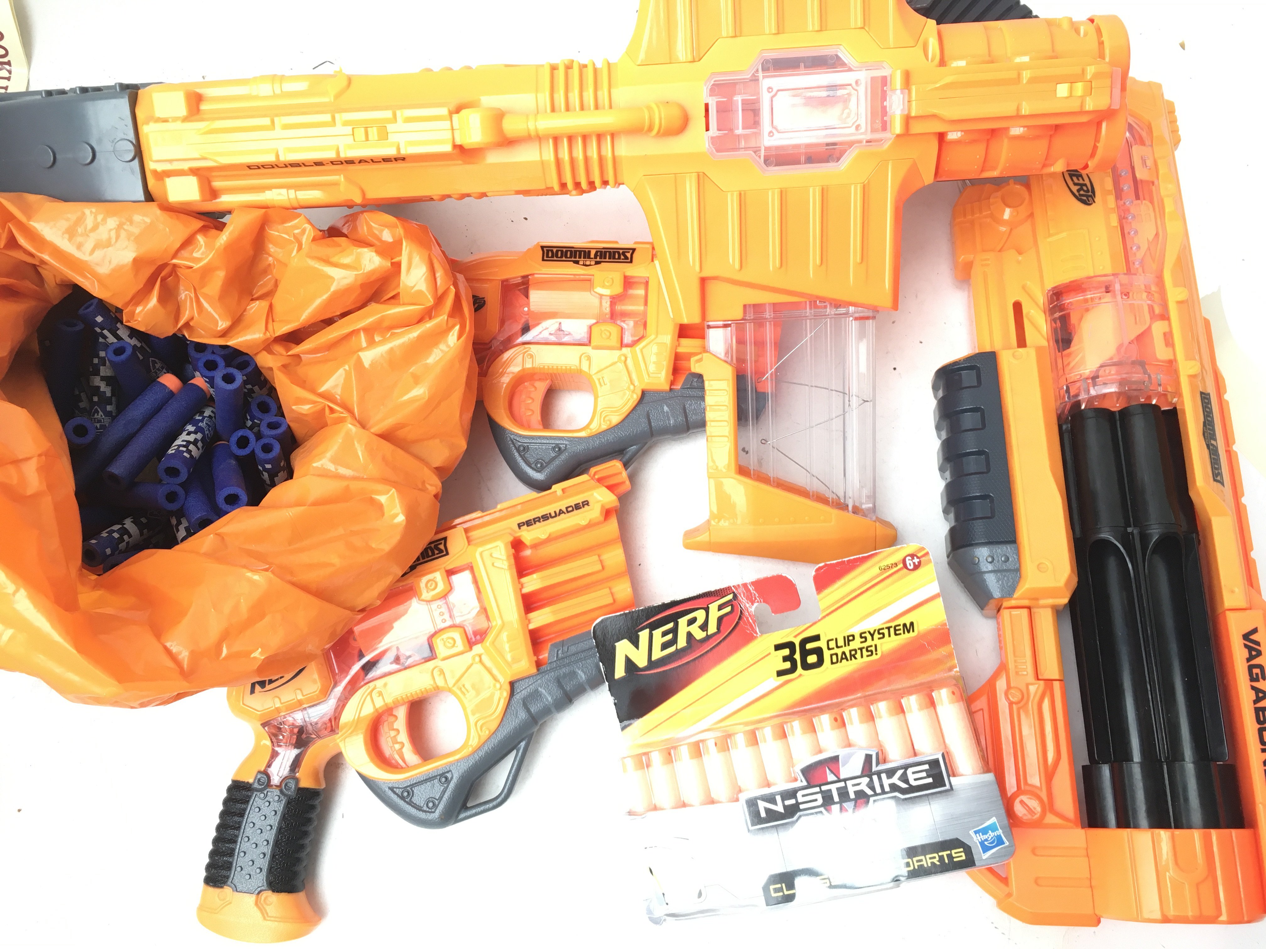A Collection of 4 Nerf Guns Anna Collection of Dar